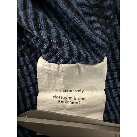 Lush women’s blue & black short sleeve v-neck dress size medium. #32-0818 - Picture 5 of 5